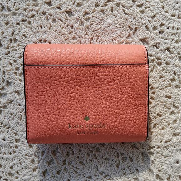 Kate Spade Women's Small Flap Wallet Card Case Pebbled Leather in Melon Ball - Picture 8 of 10